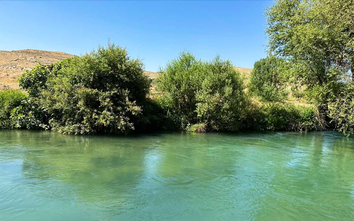 AlFayhaa Restaurant - Nahr Al Assi - Rafting - 009613942870