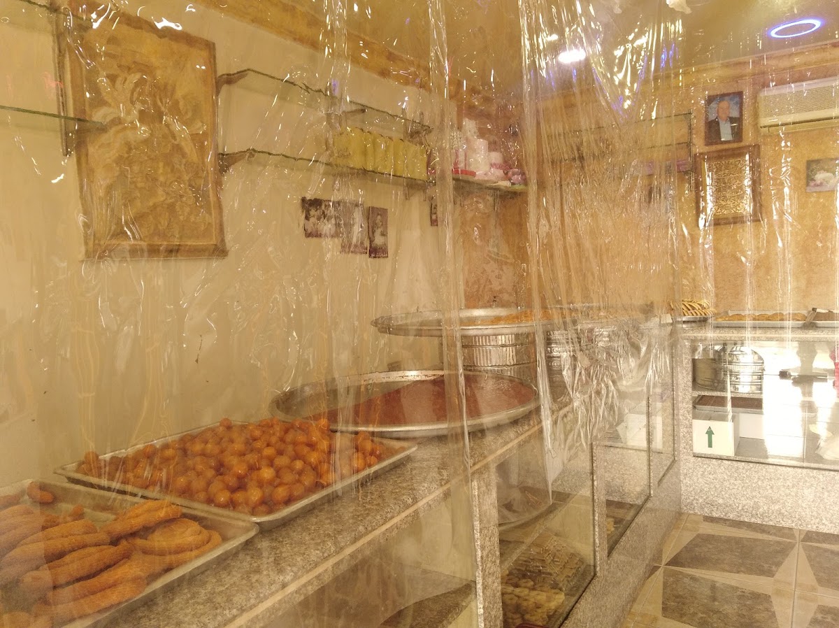 patisserie Noor — photograph 2