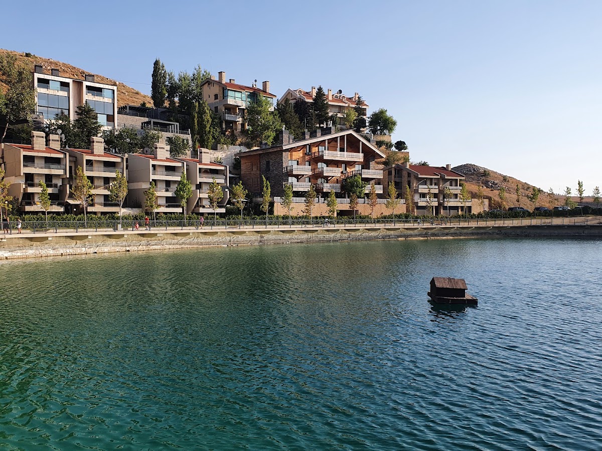 Zaarour Lake — photograph 4