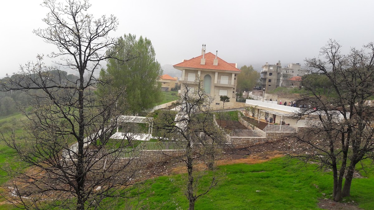 Abdalah Ghanem Cultural Center — photograph 2