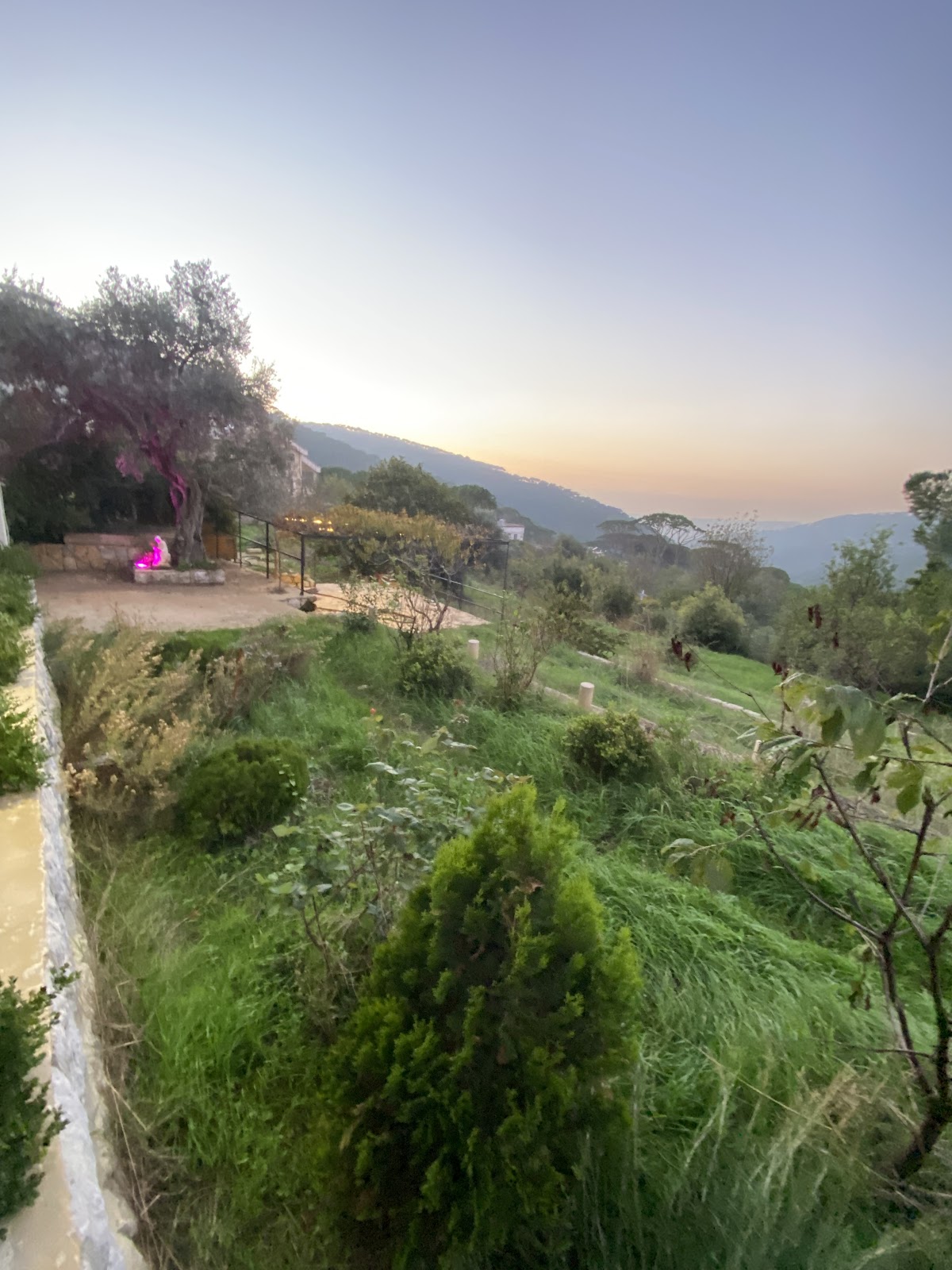 Jouret arsoun guesthouse — photograph 4