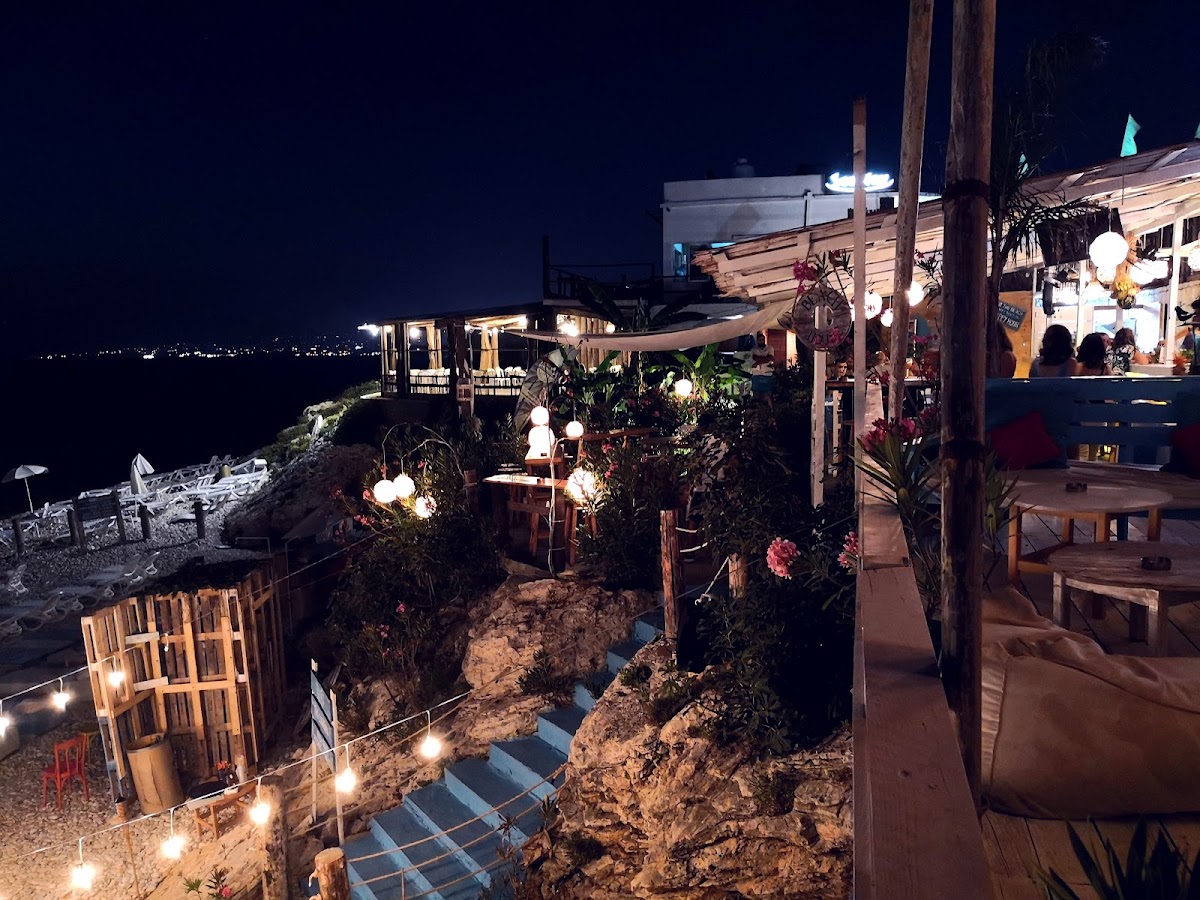 Tonic Beach — photograph 2
