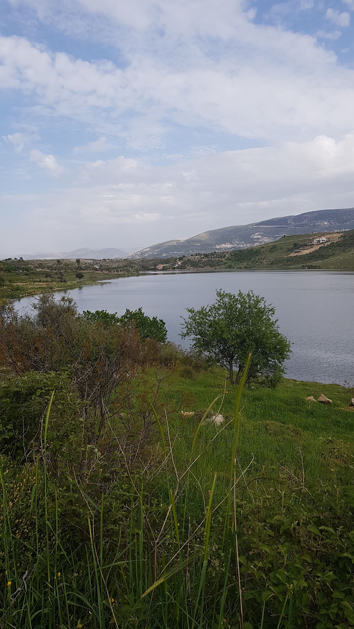 Montazah Matl Al Buhaira - Buhairat Al Qaraoun — photograph 3