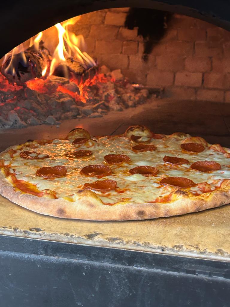 FireHouse Pizza — photograph 3