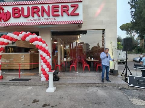Burnerz — photograph 2