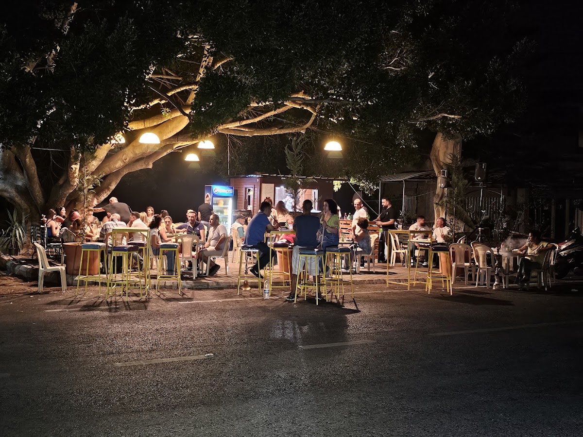 3al Amoré Cafe — photograph 5