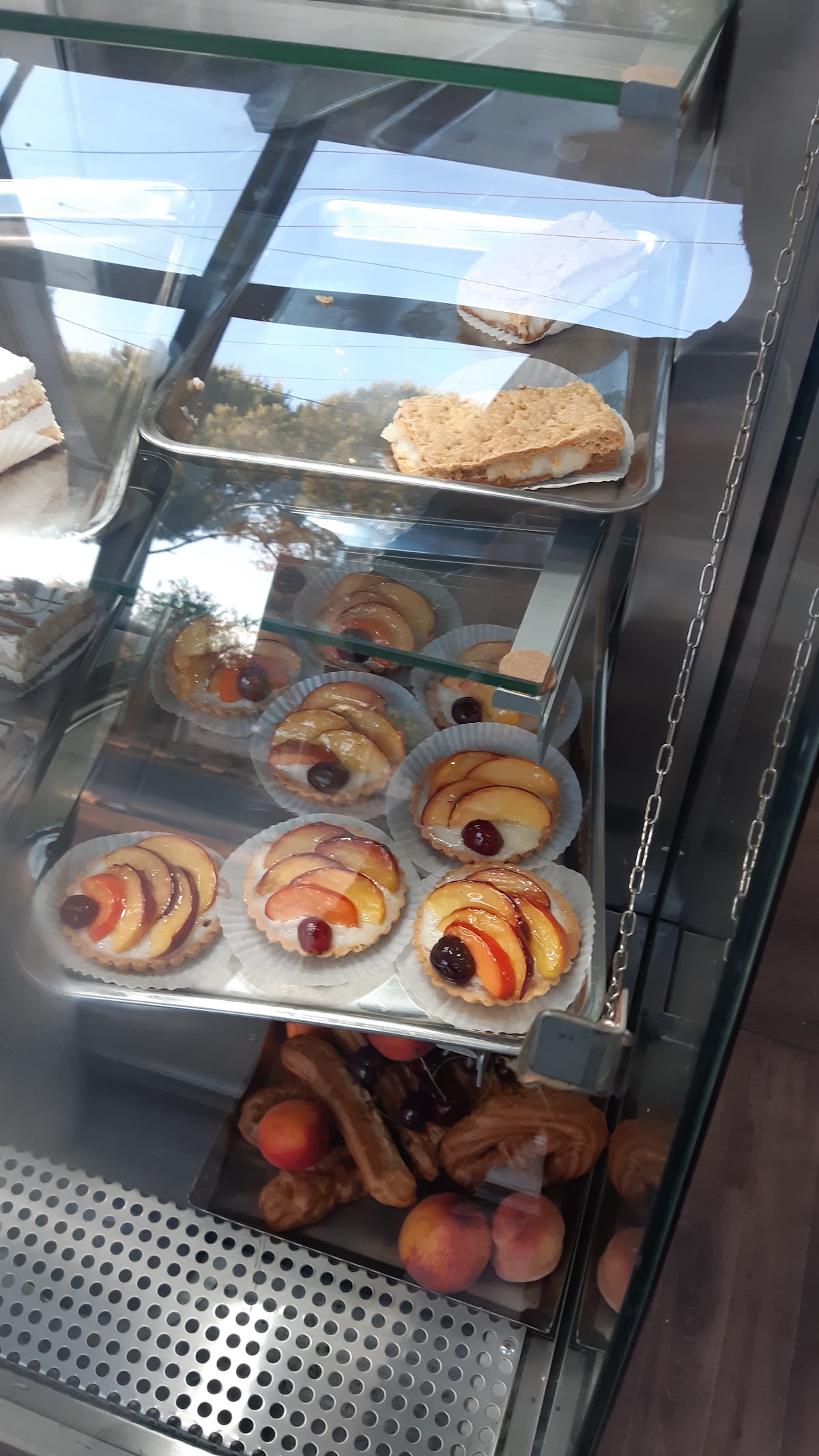 TAGO patisserie — photograph 6