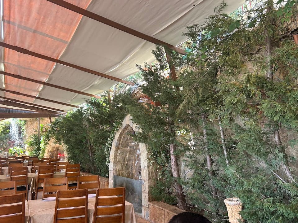 Old Rock Restaurant
