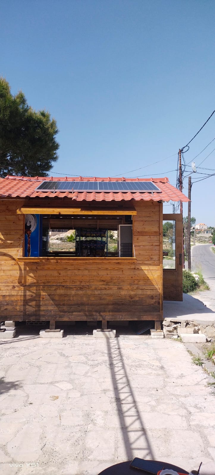 BROO'S KIOSK CAFFE — photograph 6