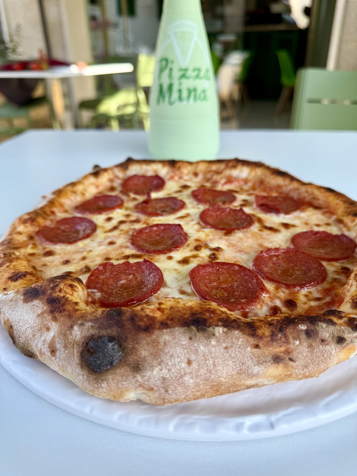 Pizza Mina — photograph 2