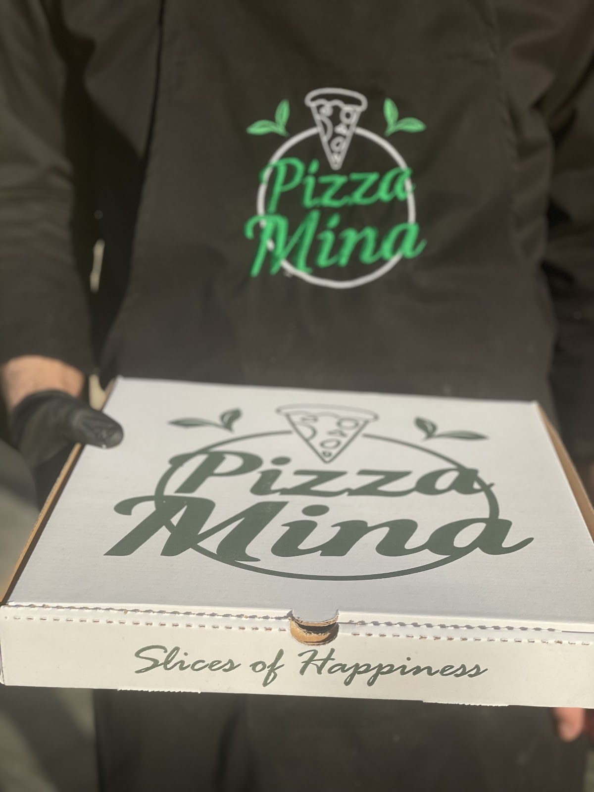 Pizza Mina — photograph 4