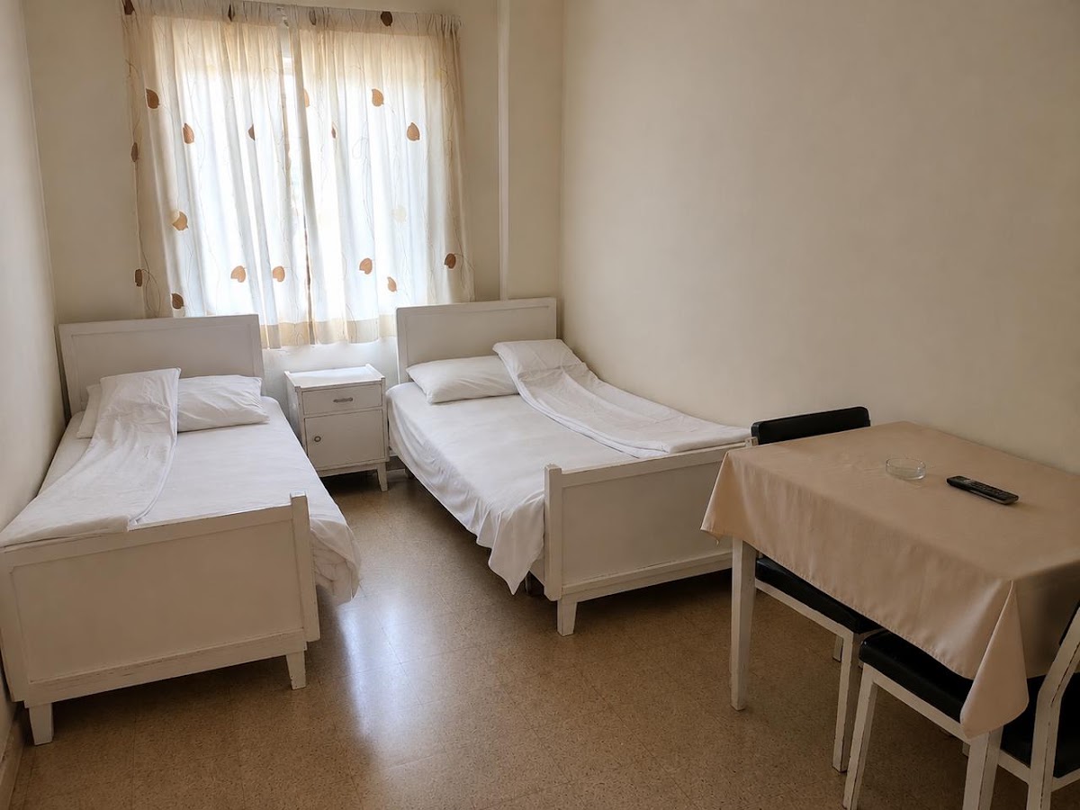 Peace Hotel — photograph 2