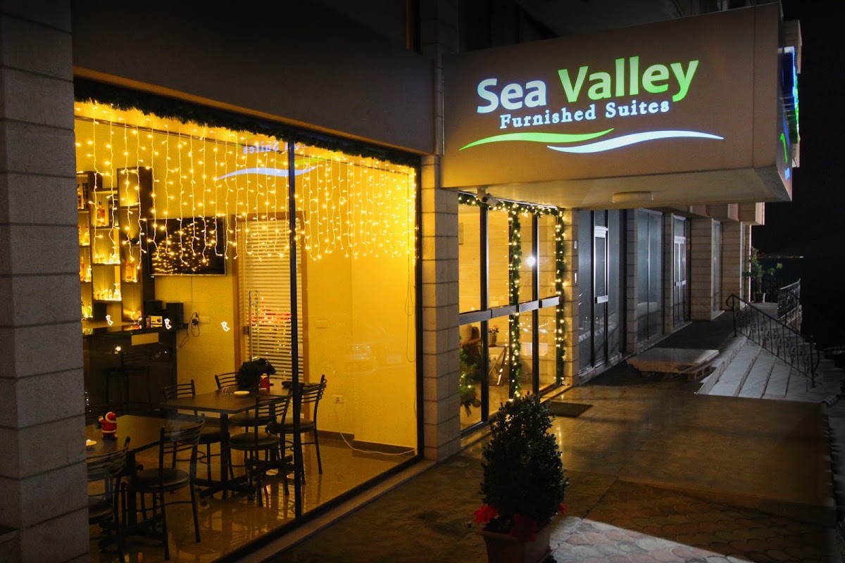 Sea Valley suites Hotel