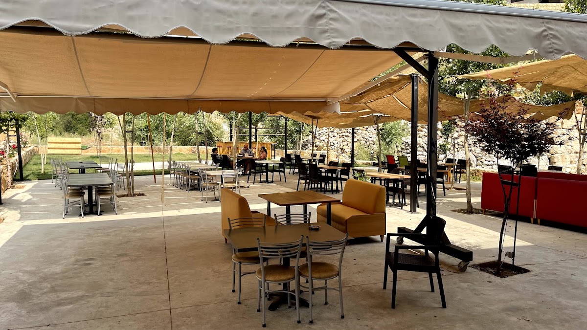 Nakrouchy Restaurant