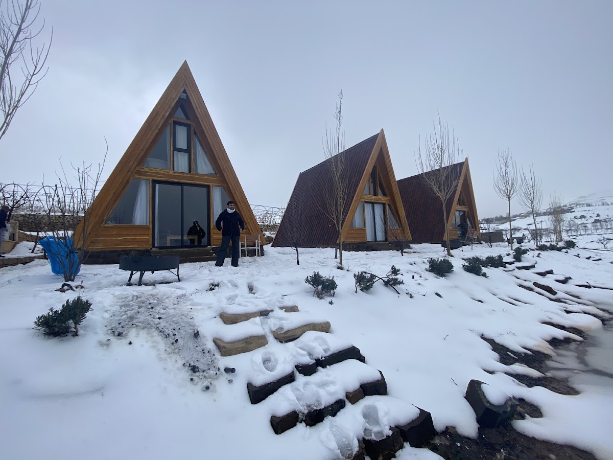 Le Massif de Laqlouq — photograph 2