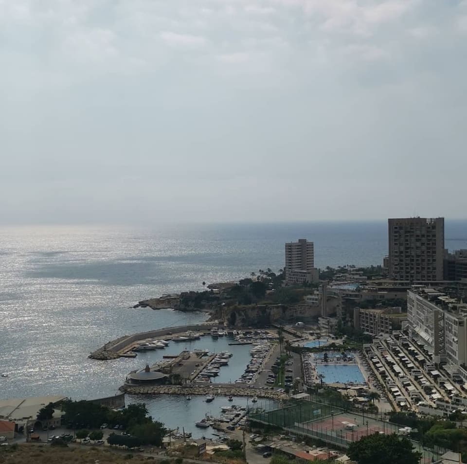 أكوا فيستا