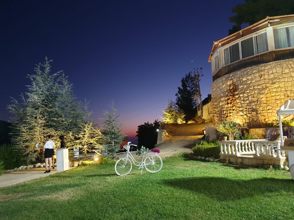 le petit paradis wedding venue — photograph 5