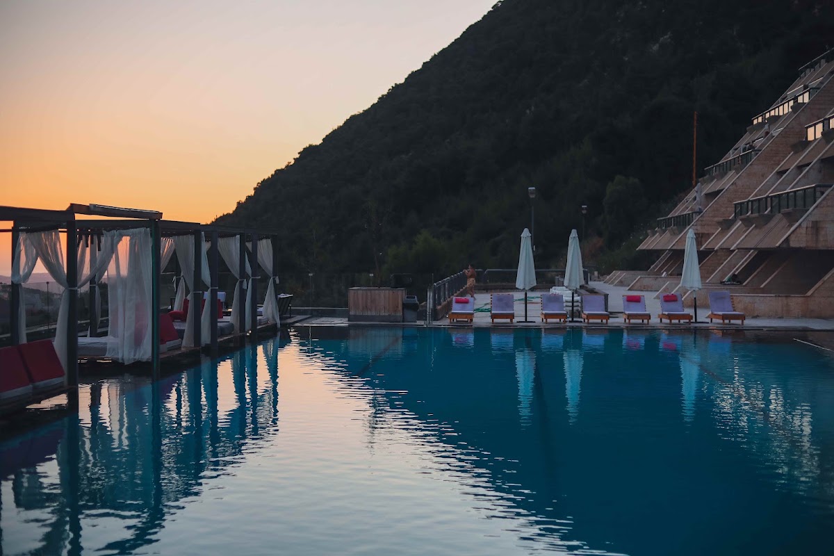 Le Tournant Hotel & Resort — photograph 4