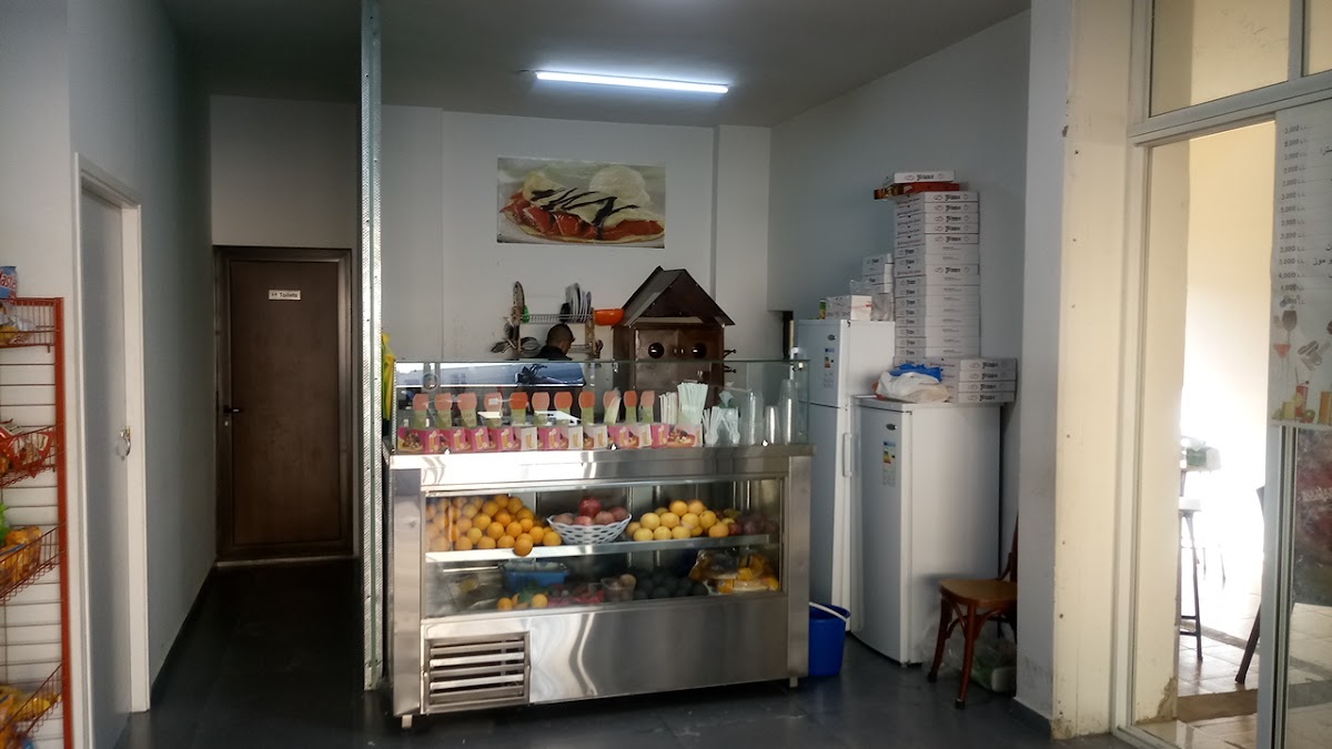 Hogan's Cafe — photograph 3
