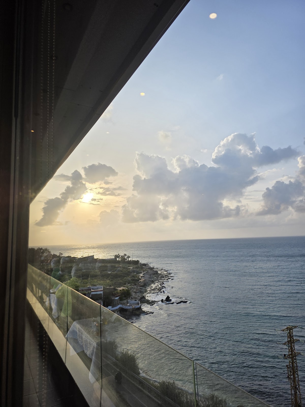 Al Faysal - Restaurant — photograph 3