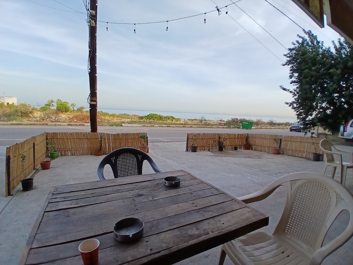 Sue Cafe — photograph 2