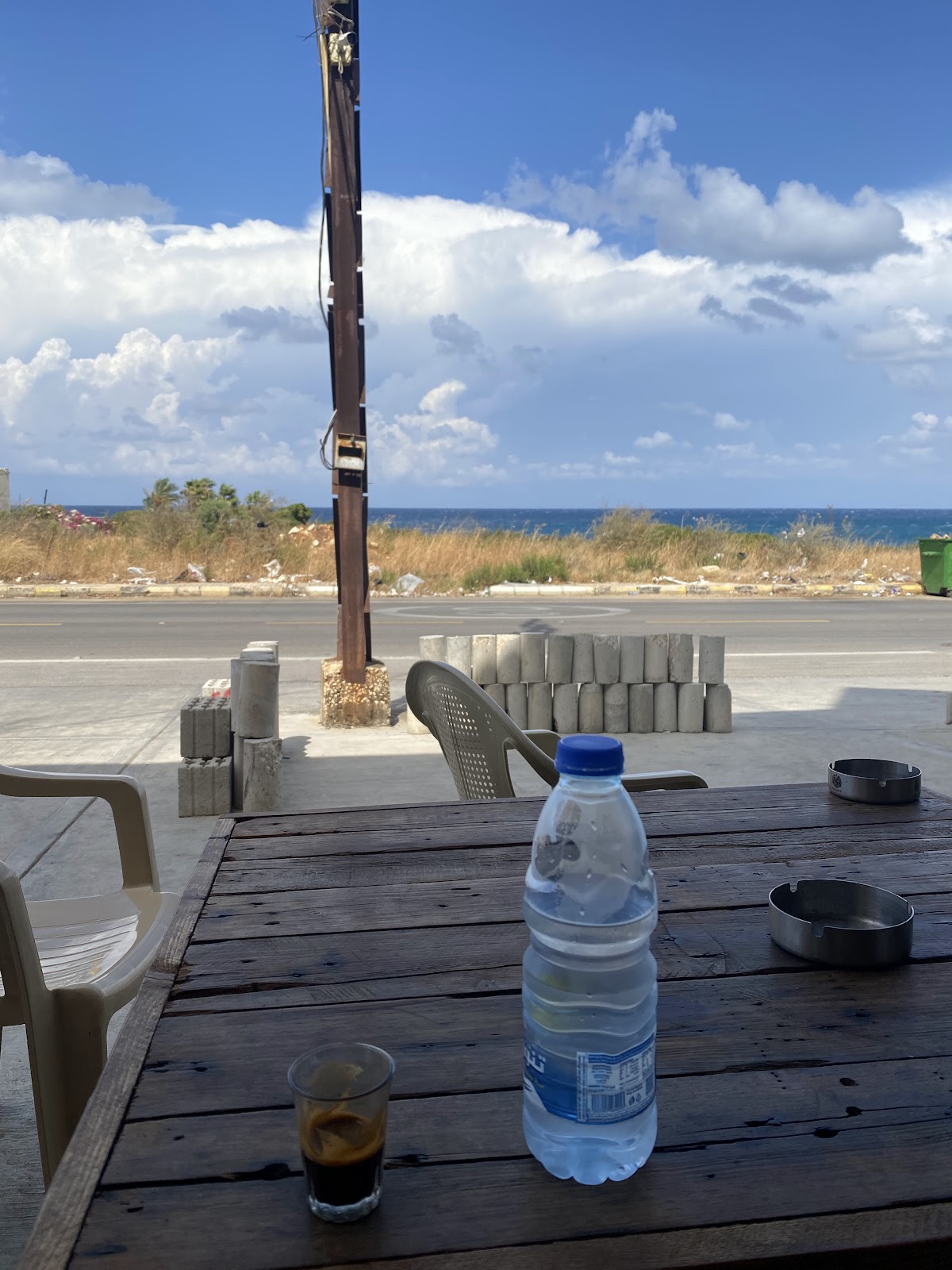Sue Cafe — photograph 3