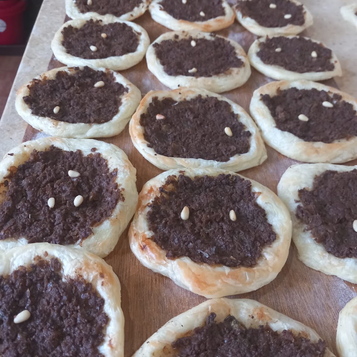 Zaatar w Jebne — photograph 6