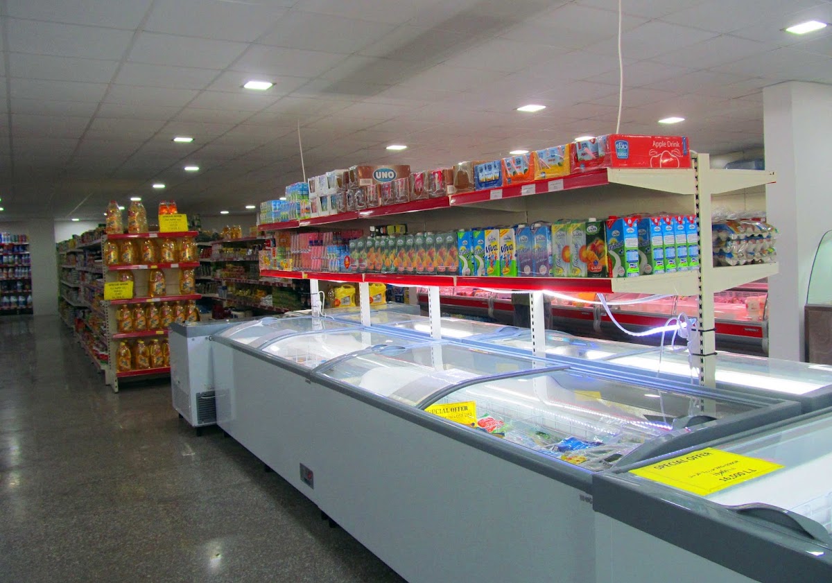 Zahret Kalamoun Supermarket — photograph 2