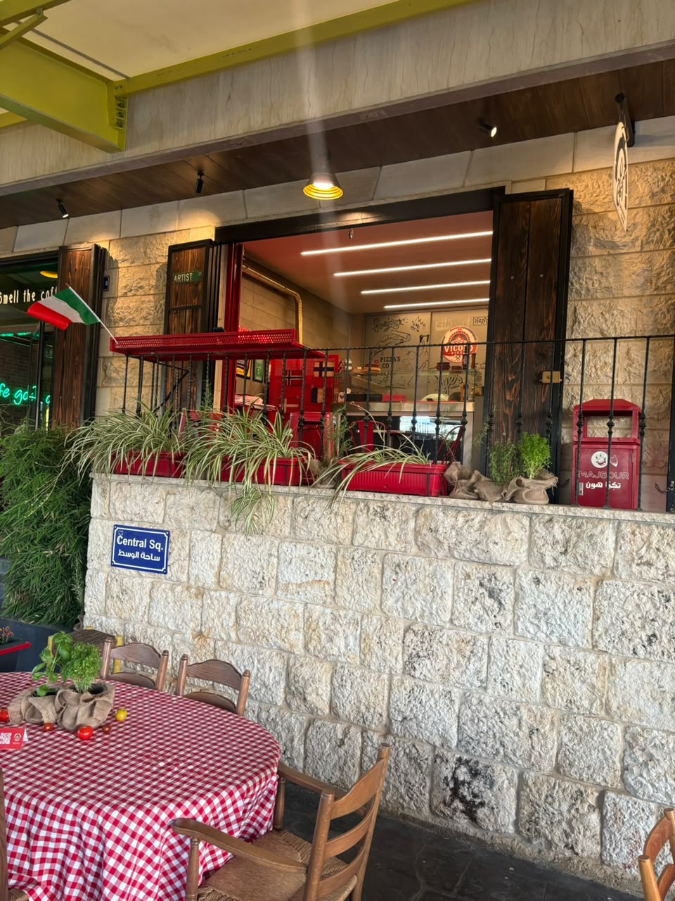 Vicolo Pizza — photograph 3