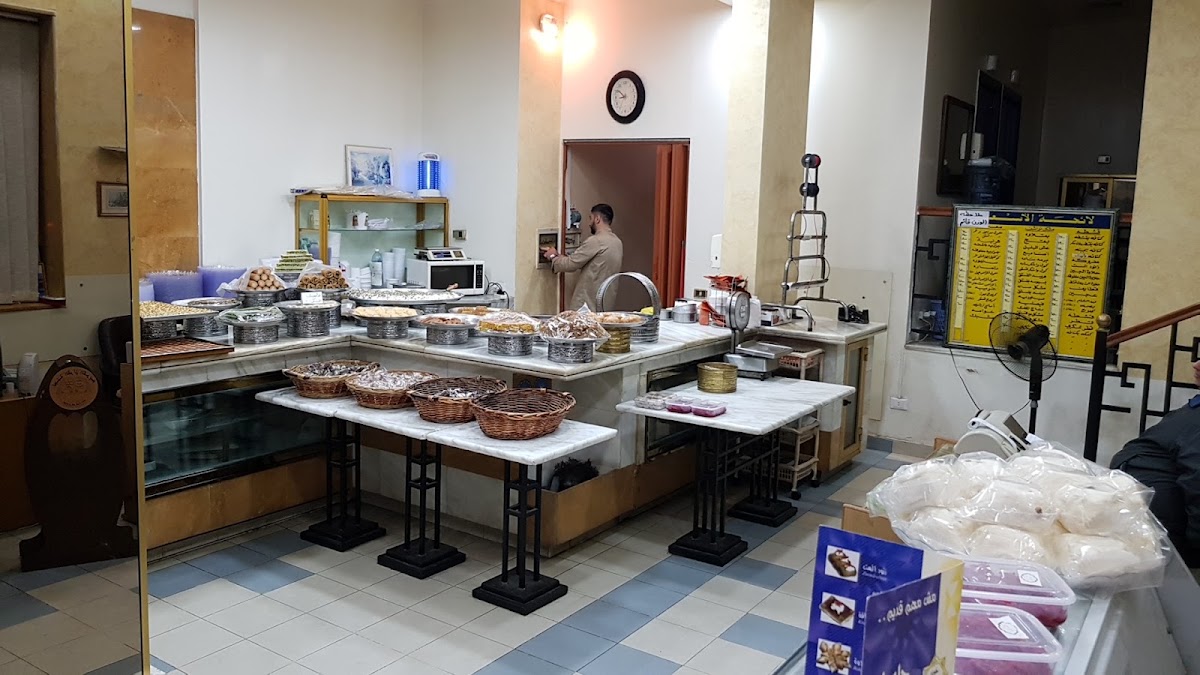 Sabih Sweets — photograph 6