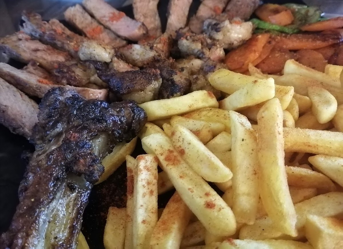 Steak House — photograph 6