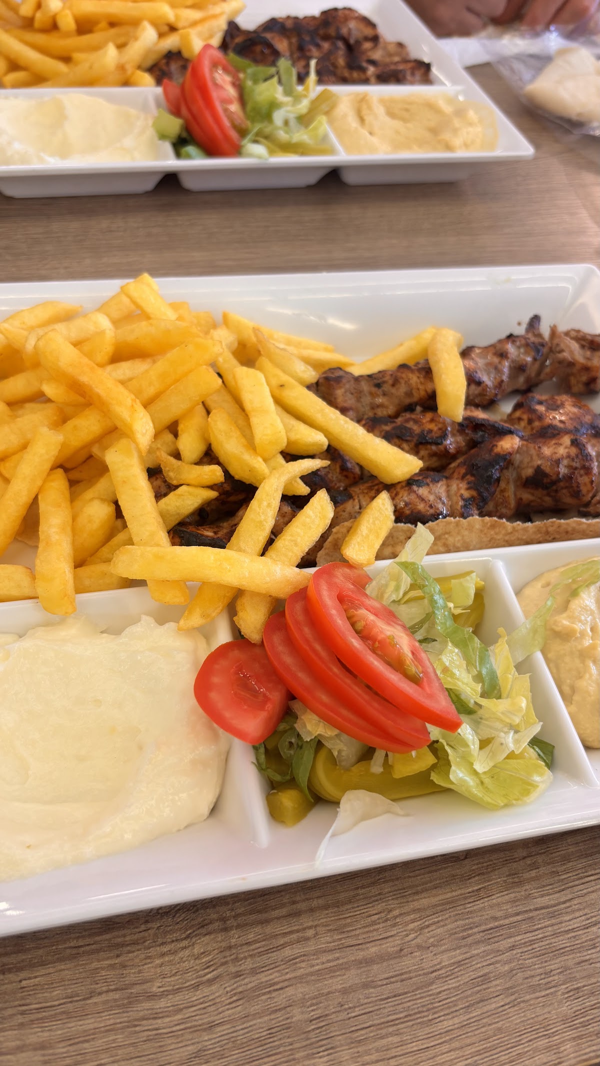 Al amir rashed restaurant — photograph 2