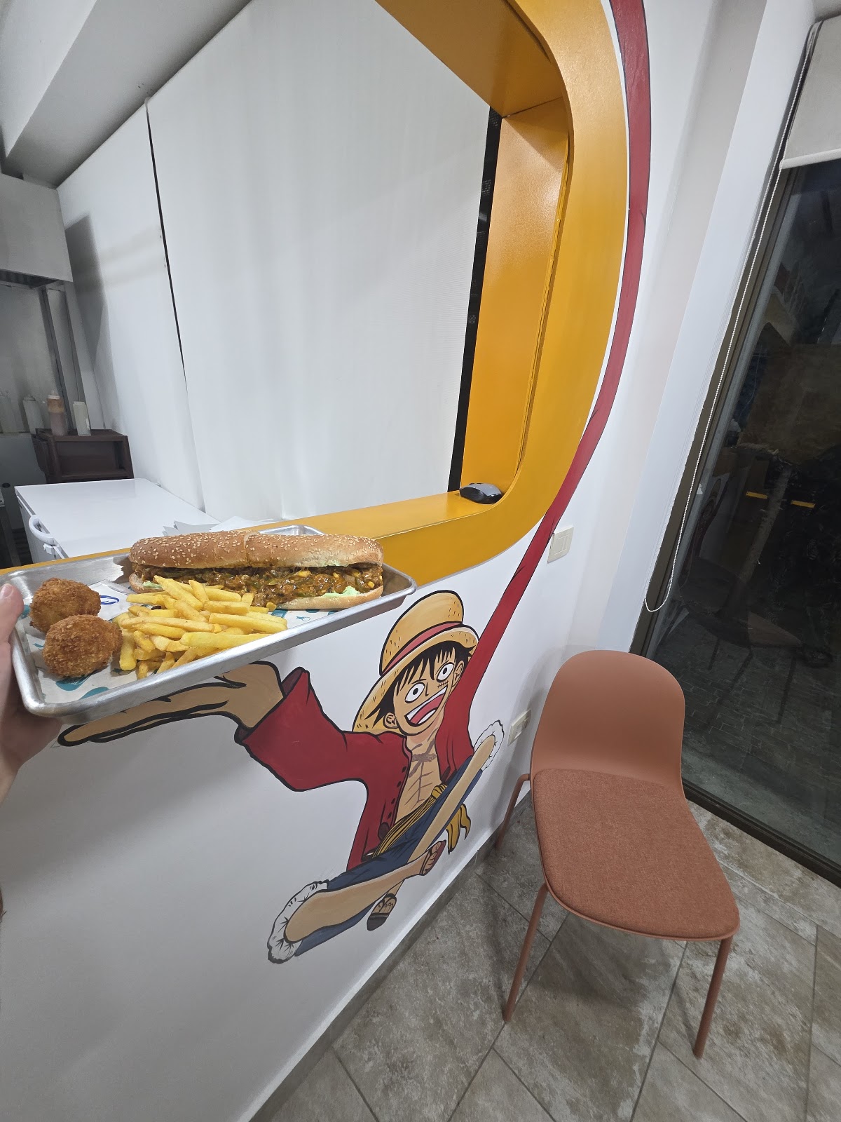 One Piece Restaurant — photograph 2