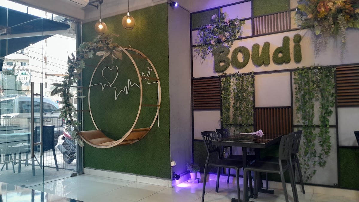 Boudi restaurant — photograph 4