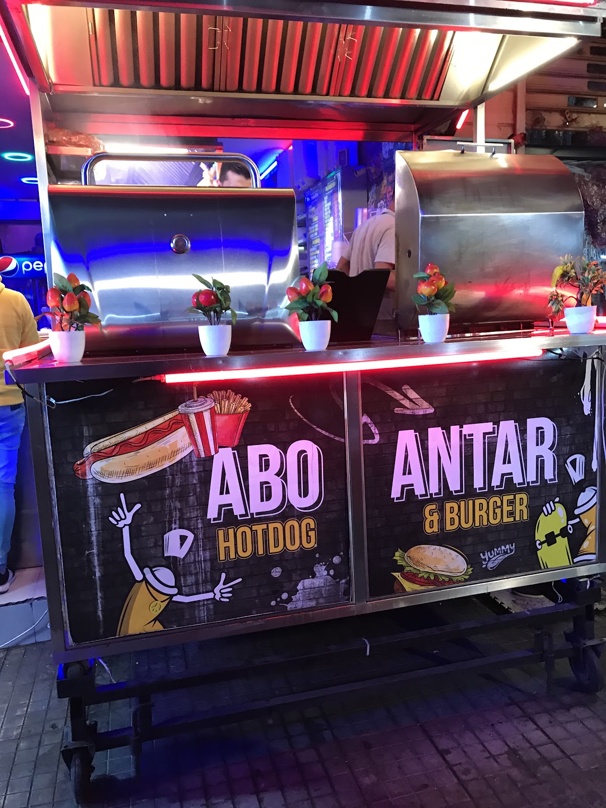 Abu-3antar Hotdog — photograph 5