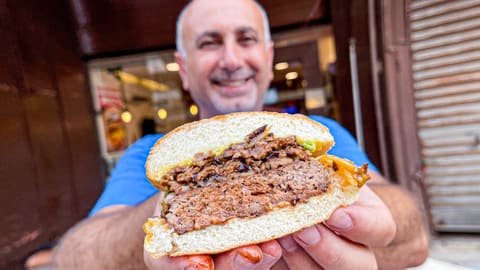 Mido's Sandwiches & Burgers - Saida — photograph 3