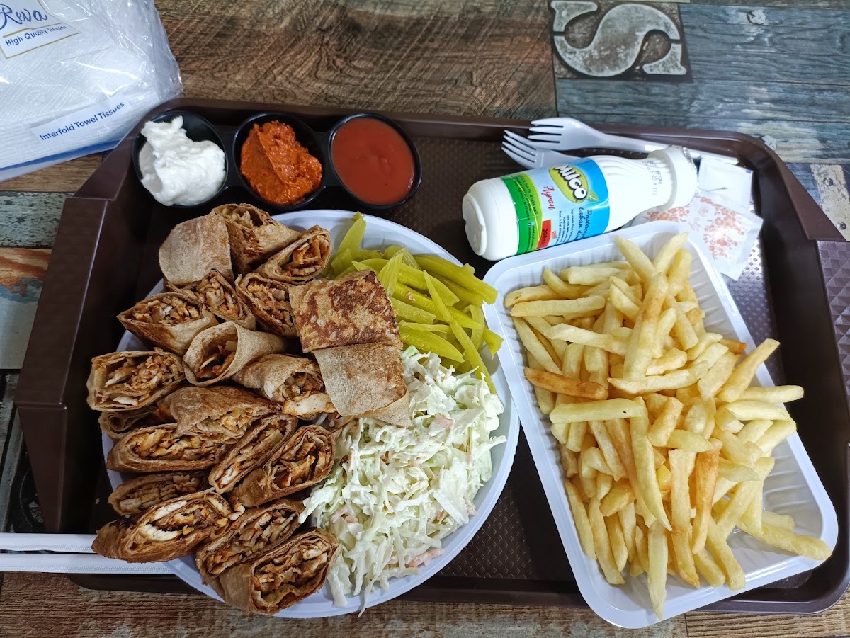 Shawarma Chawki — photograph 2