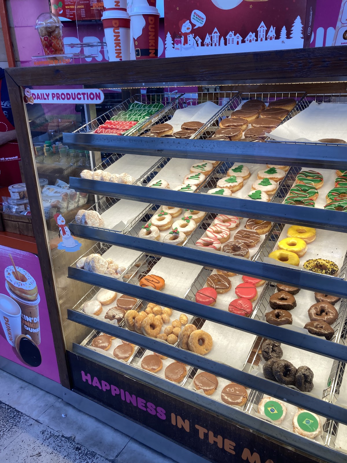 Dunkin' — photograph 3
