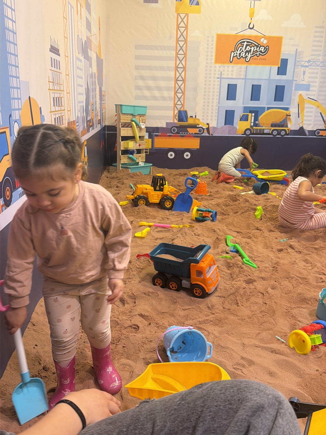 Playtopia — photograph 2