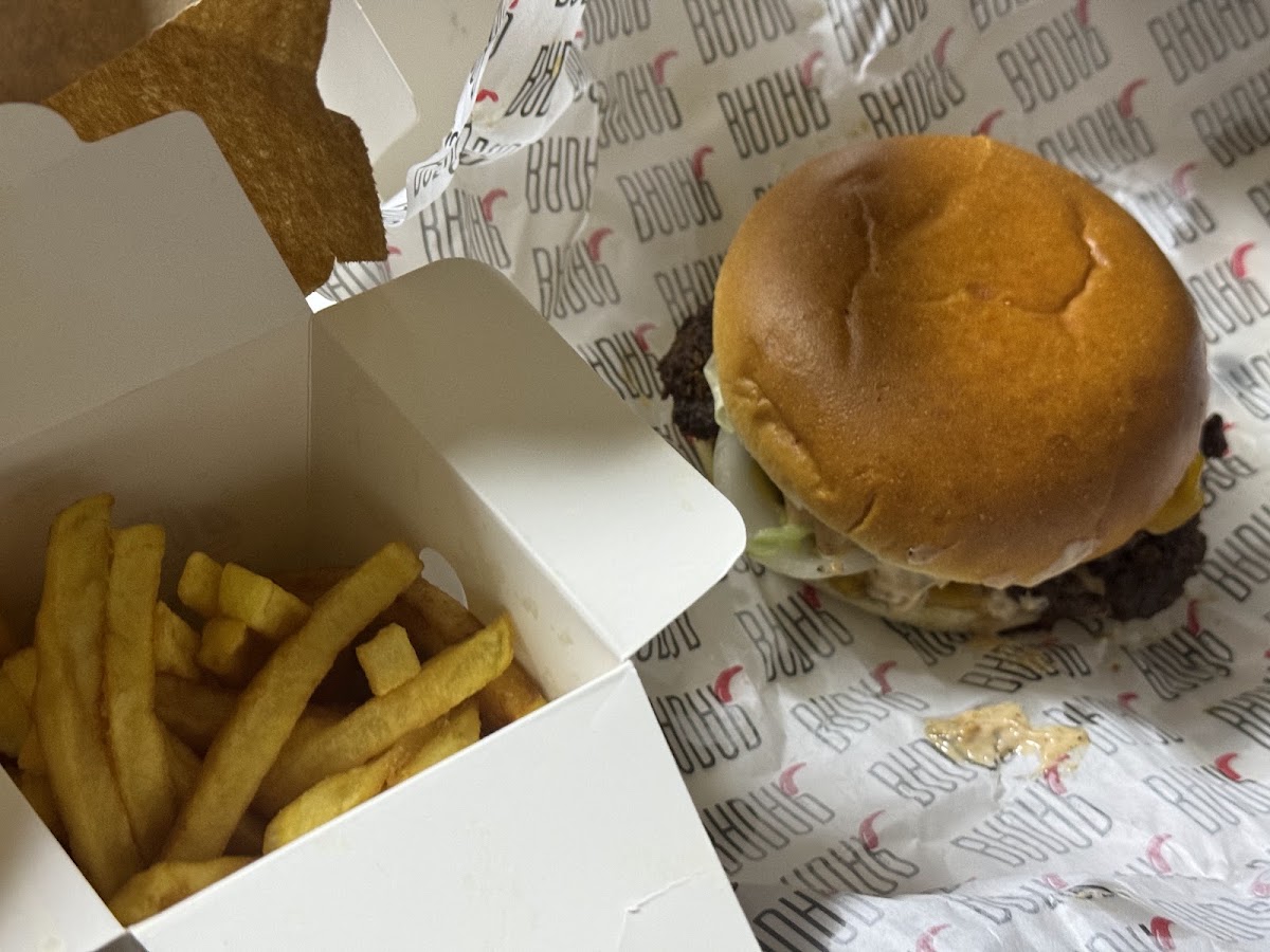 Burger Haven — photograph 2