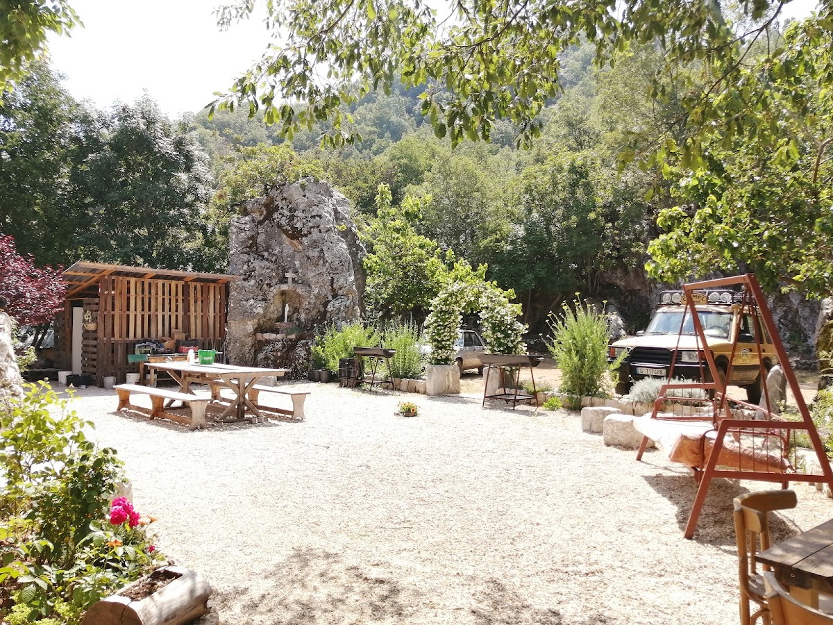 Chahtoul Camping