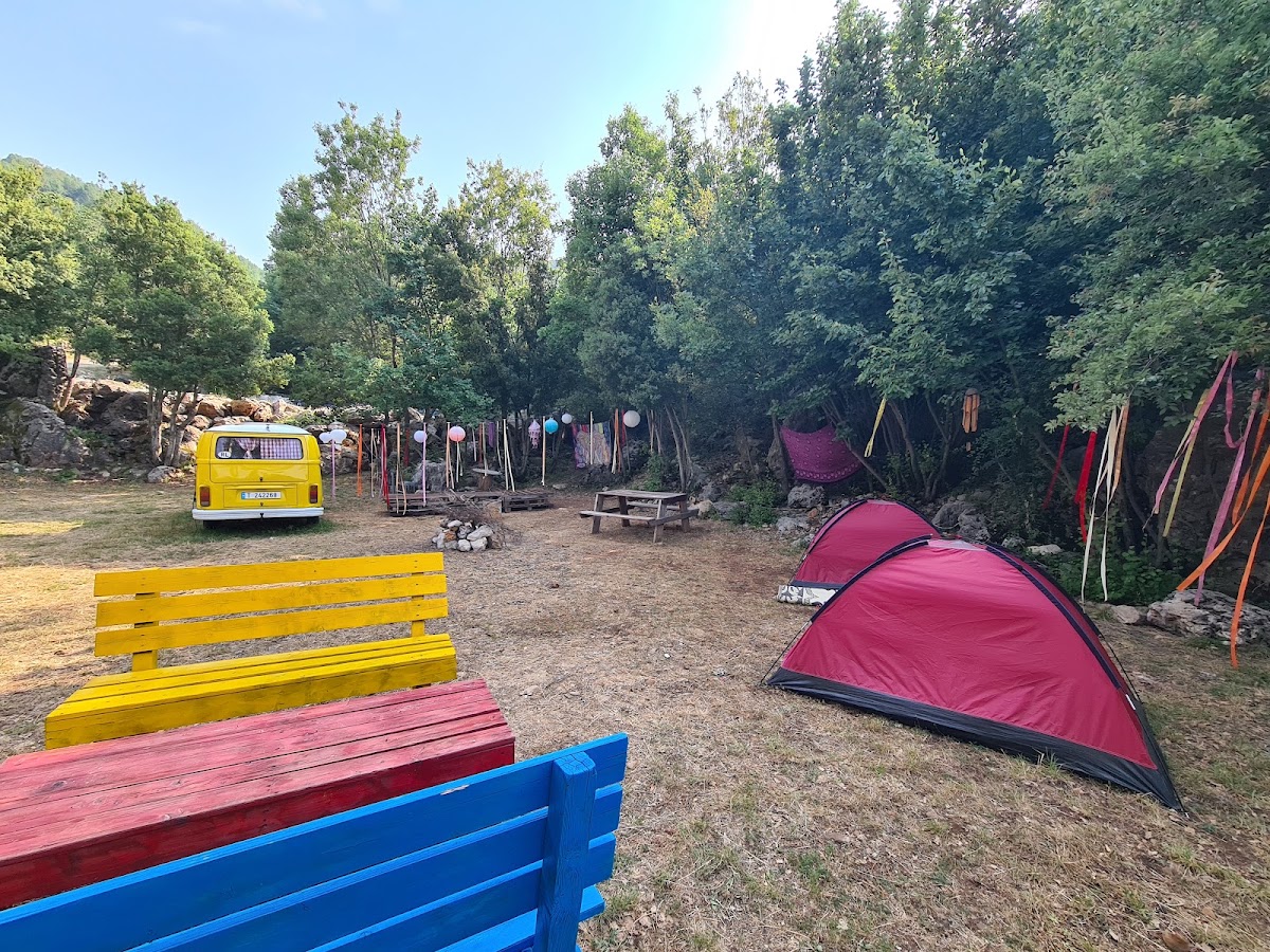 Chahtoul Camping — photograph 2