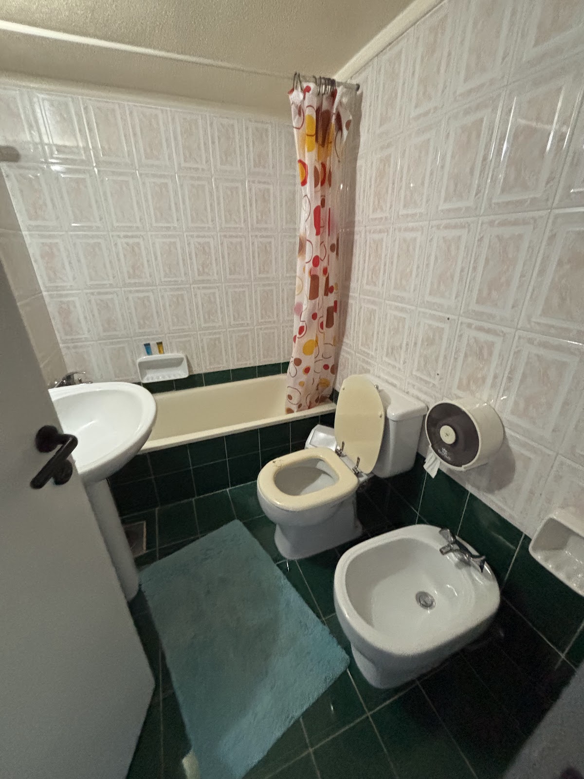 Mayadine Hotel — photograph 5