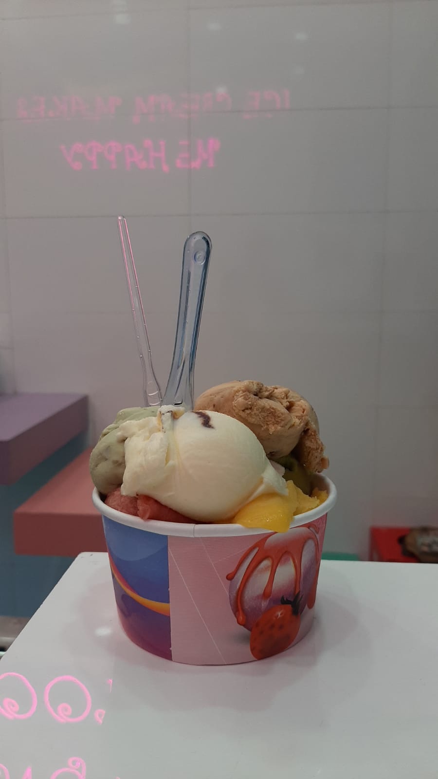Tout 2 Sweet — photograph 4