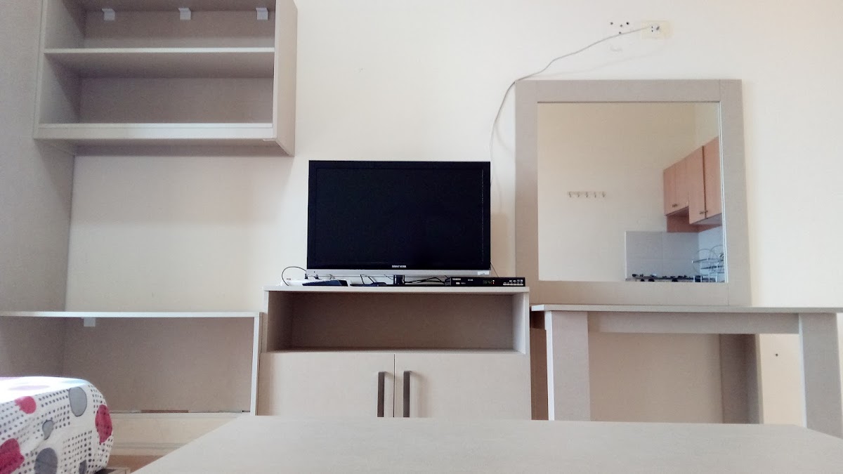 Boulos dorms — photograph 4