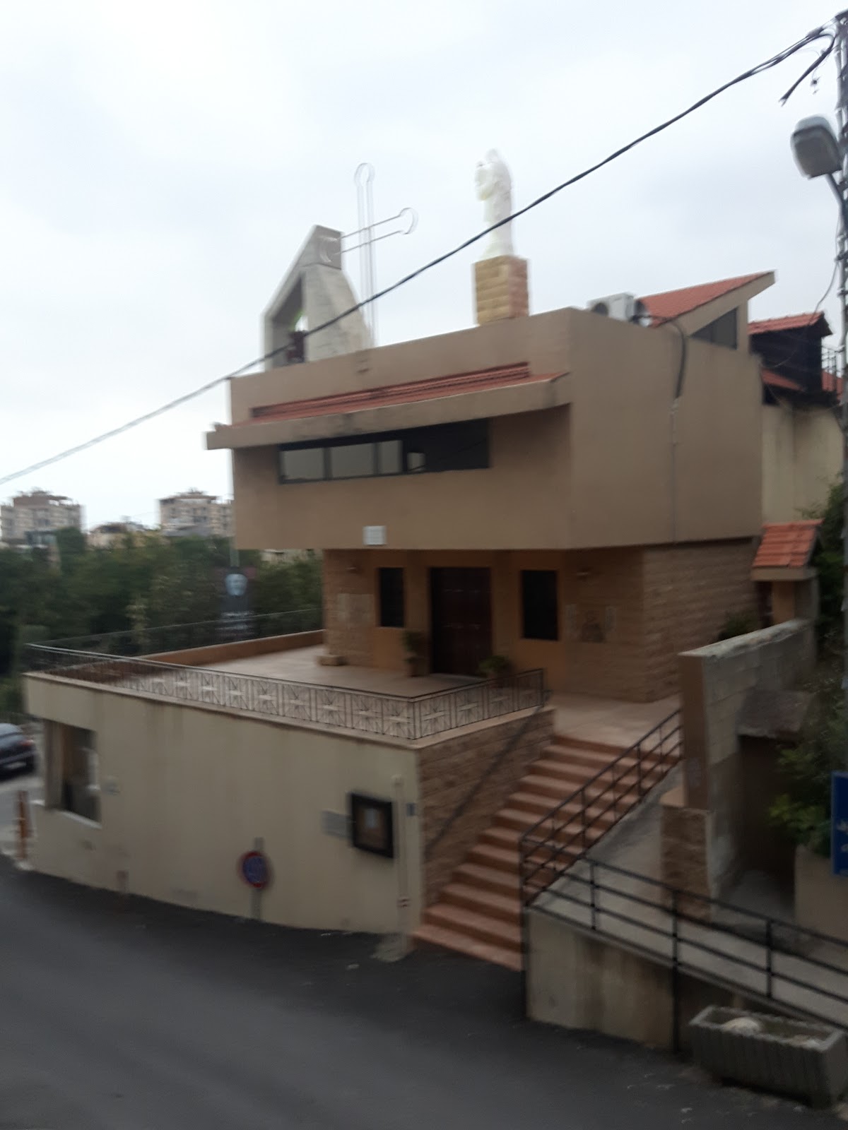 Kanisat Saydet Al Bachara Al Hadath