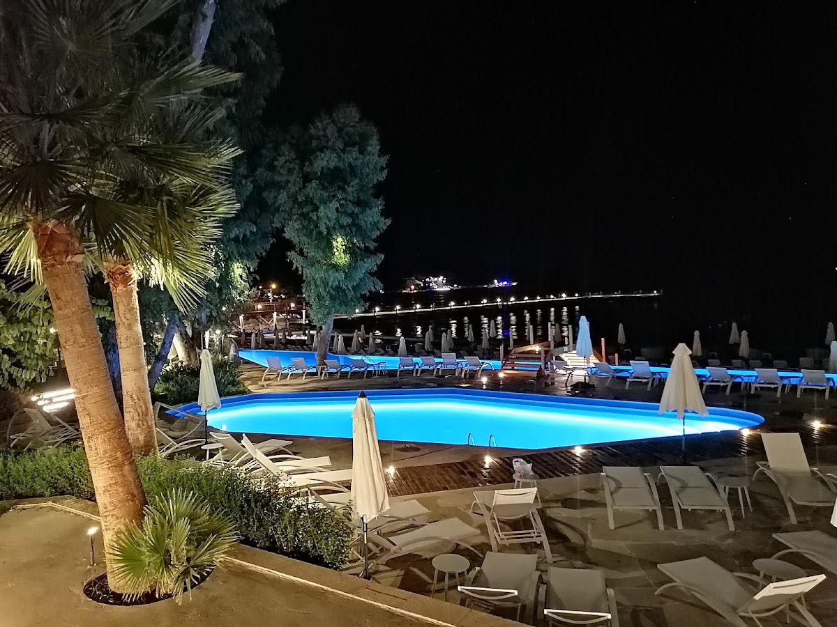 نانايا بيتش — photograph 6