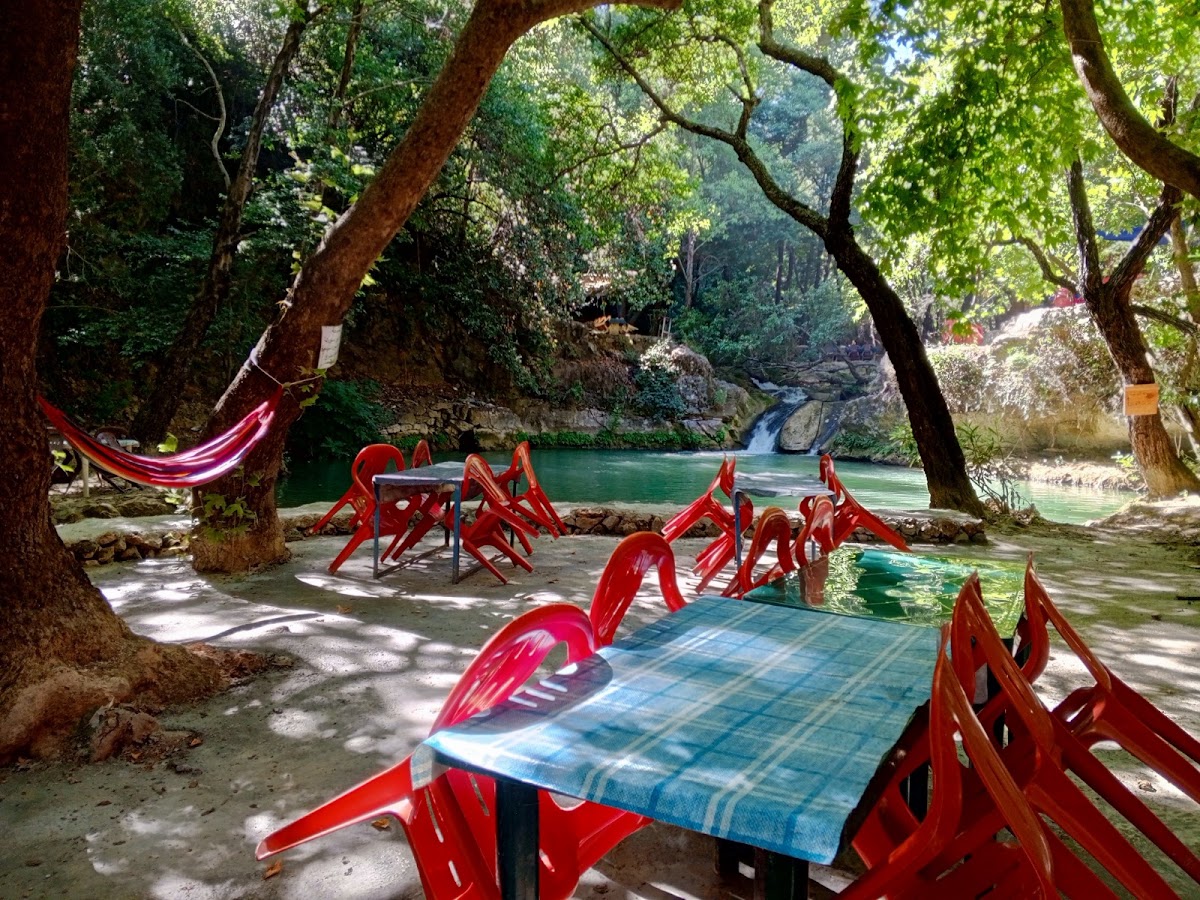 Wonderland Waterfall Resort — photograph 2