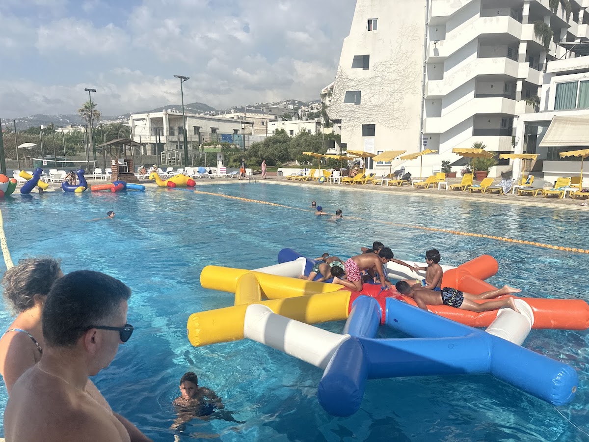 Cimer Saframarine Beach Resort — photograph 2