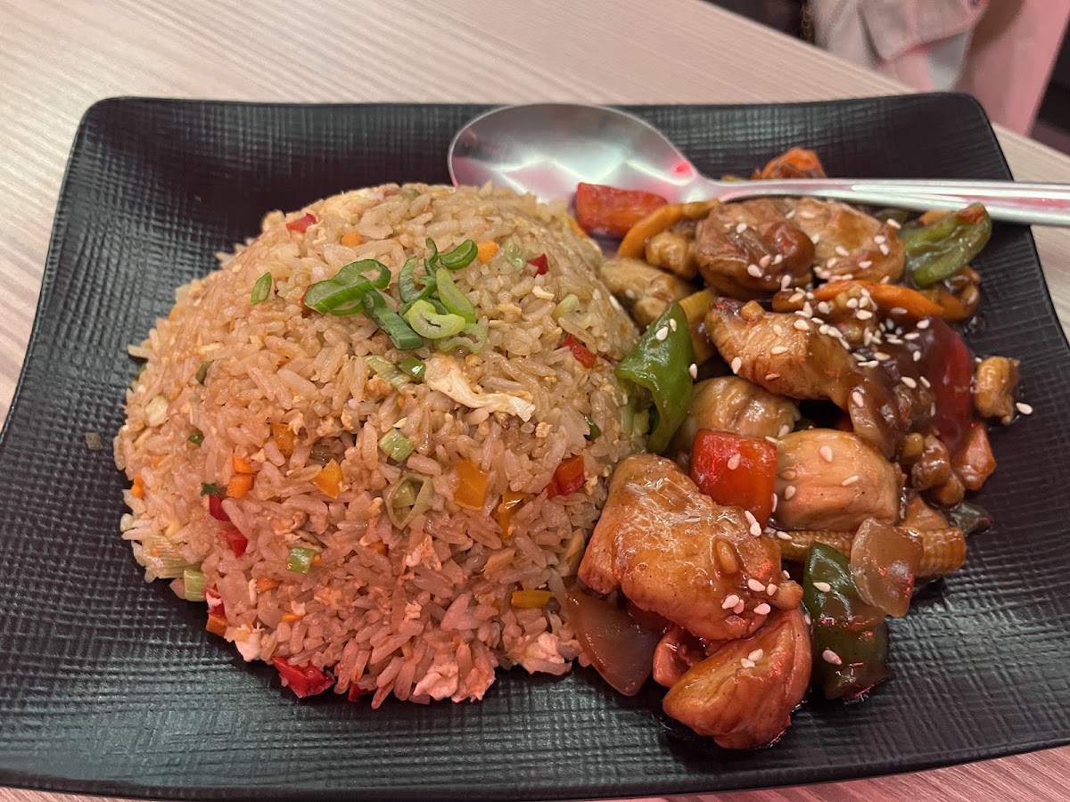 CAI Chinese Express — photograph 5